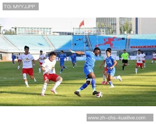 畅享高清足球直播体验尽在掌中随时随地不容错过的精彩赛事瞬间 畅享高清足球直播体验尽在掌中随时随地不容错过的精彩赛事瞬间